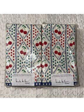 nicole miller 40 x 2pk Guest Paper Towel Napkins Cherry Print
